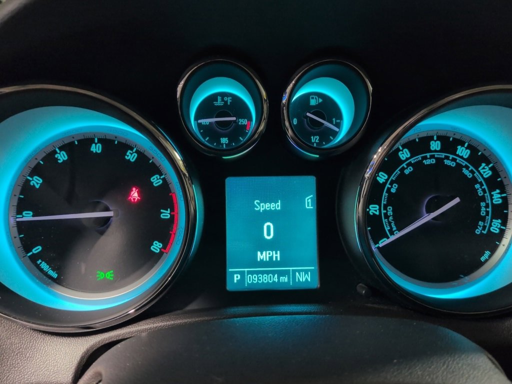 Used 2013 Buick Verano image 2