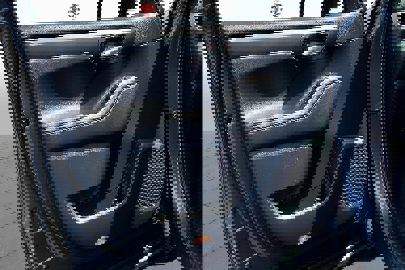 Used 2023 Toyota Highlander XLE image 21