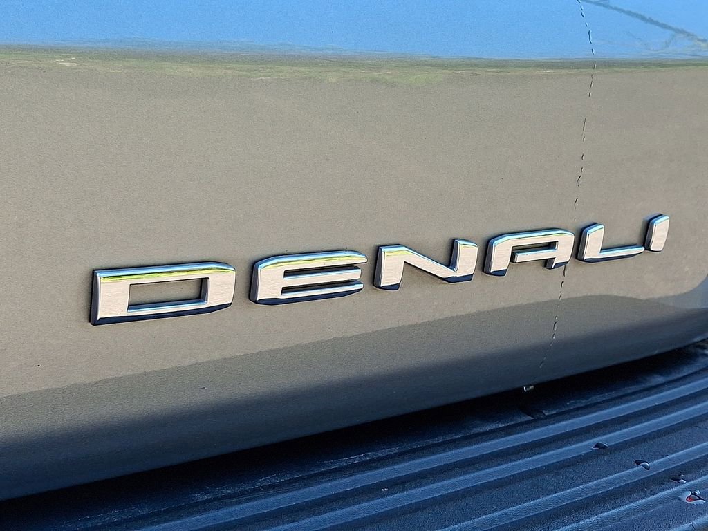 Certified 2023 GMC Yukon Denali Ultimate AWD/4WD image 36