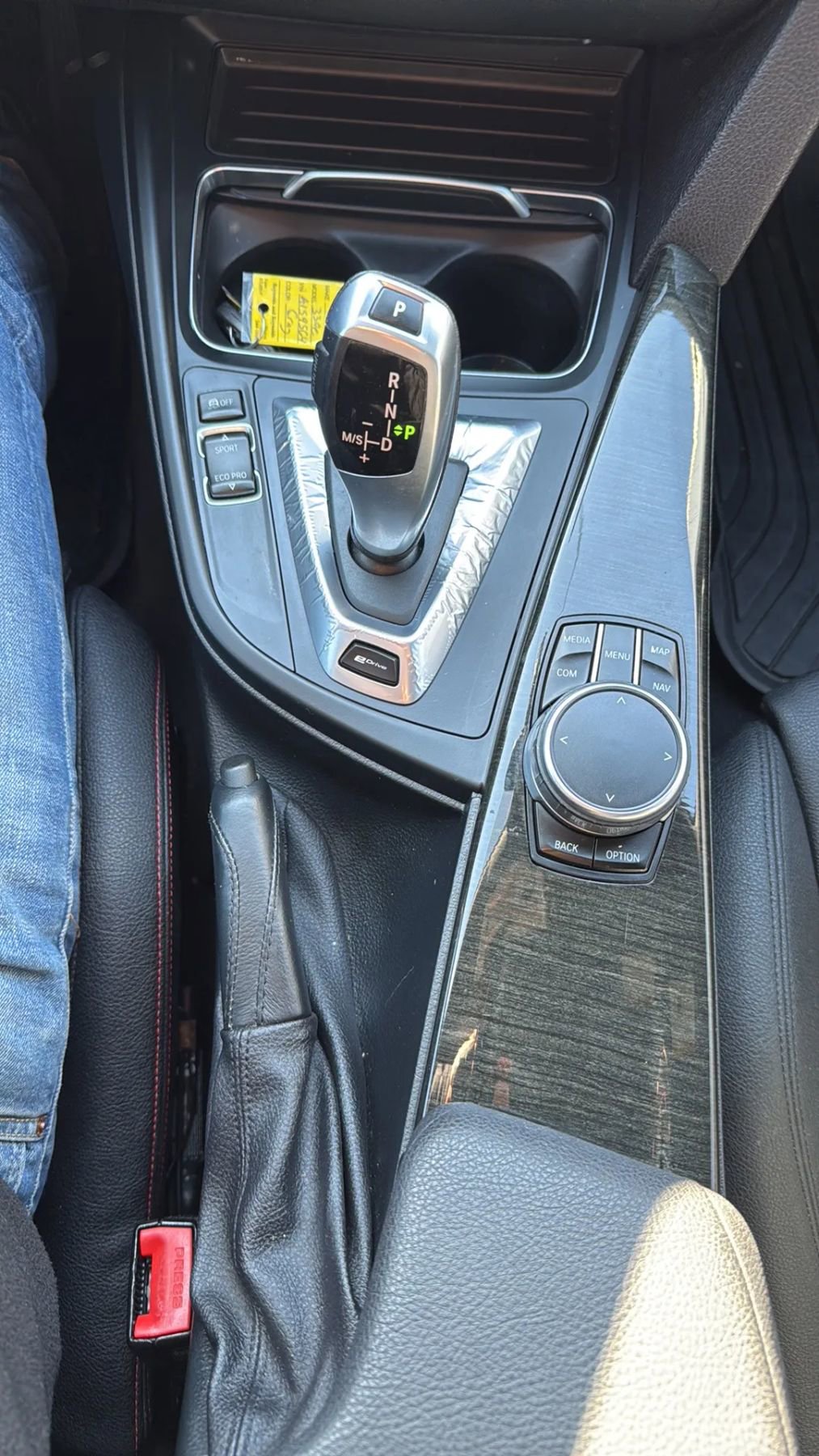 Used 2018 BMW 330e 330e iPerformance Sedan 4D image 19