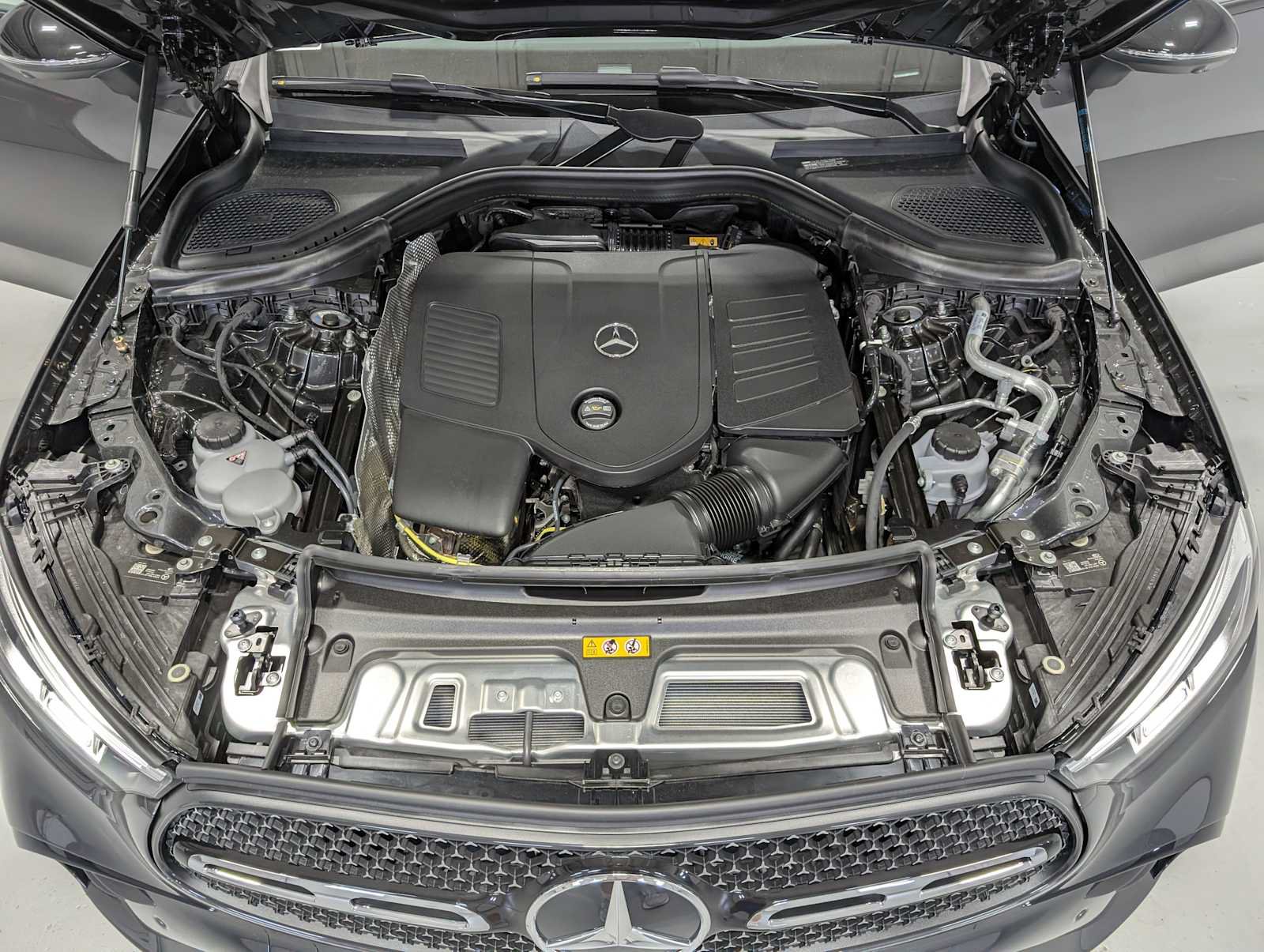 New 2026 Mercedes-Benz GLC 300 4MATIC image 12