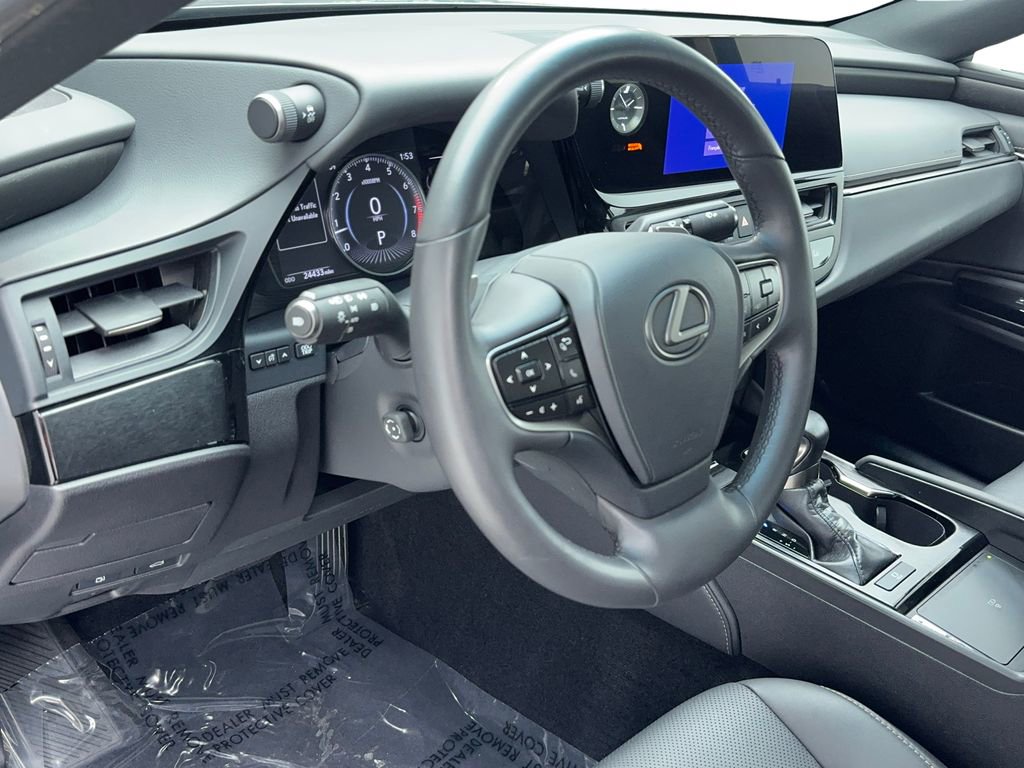 Used 2023 Lexus ES 350 w/ Premium Package FWD image 14
