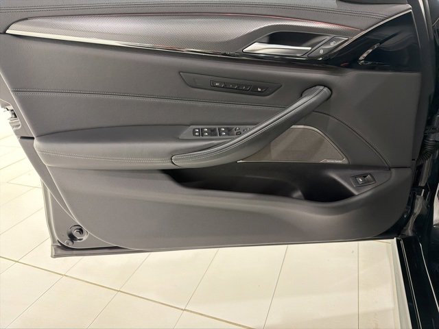 Certified 2022 BMW M5 w/ Competition Package image 10