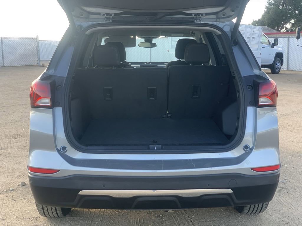 Certified 2024 Chevrolet Equinox LT FWD image 24