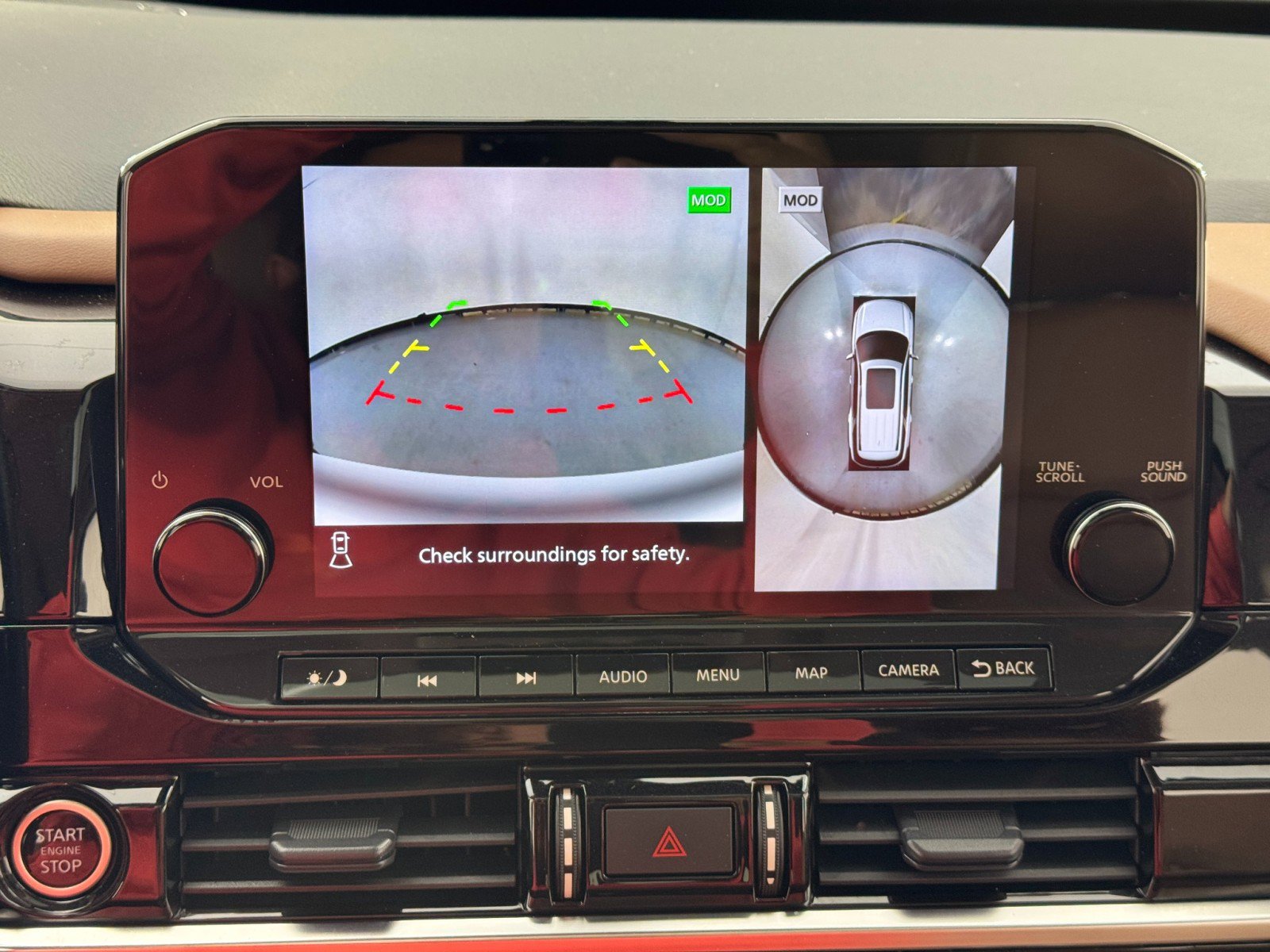 Used 2023 Nissan Pathfinder Platinum image 27