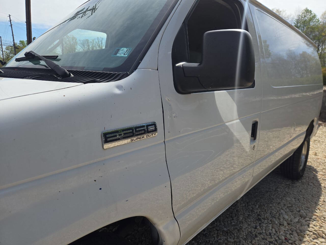 Used 2014 Ford E-350 and Econoline 350 Super Duty w/ Interior Upgrade Package RWD image 29