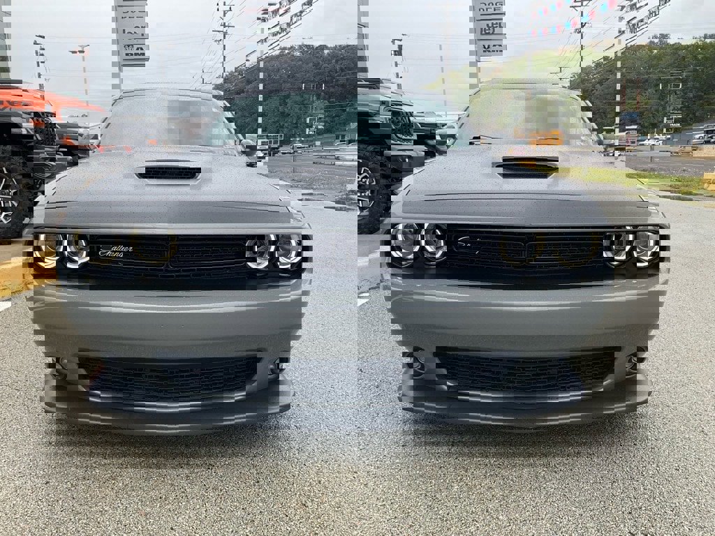 Used 2017 Dodge Challenger T/A image 2