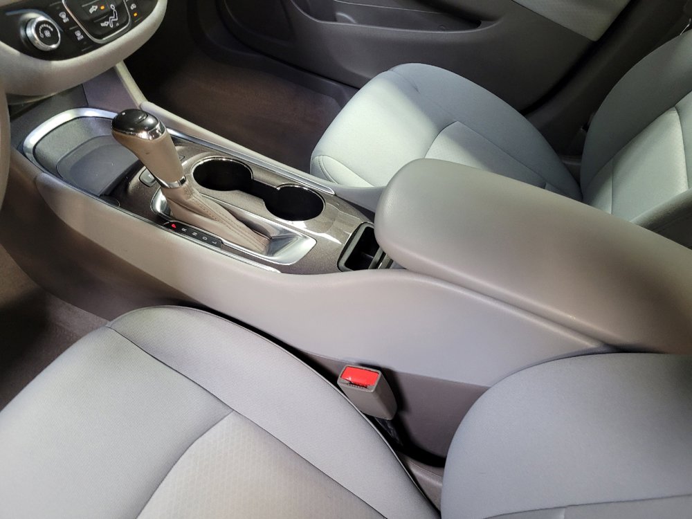 Used 2020 Chevrolet Malibu LS w/ Driver Confidence Package II FWD image 26
