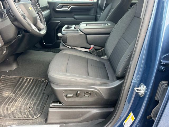 Used 2024 Chevrolet Silverado 1500 LT image 27