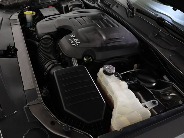 Used 2023 Dodge Challenger GT w/ Blacktop Package AWD/4WD image 33
