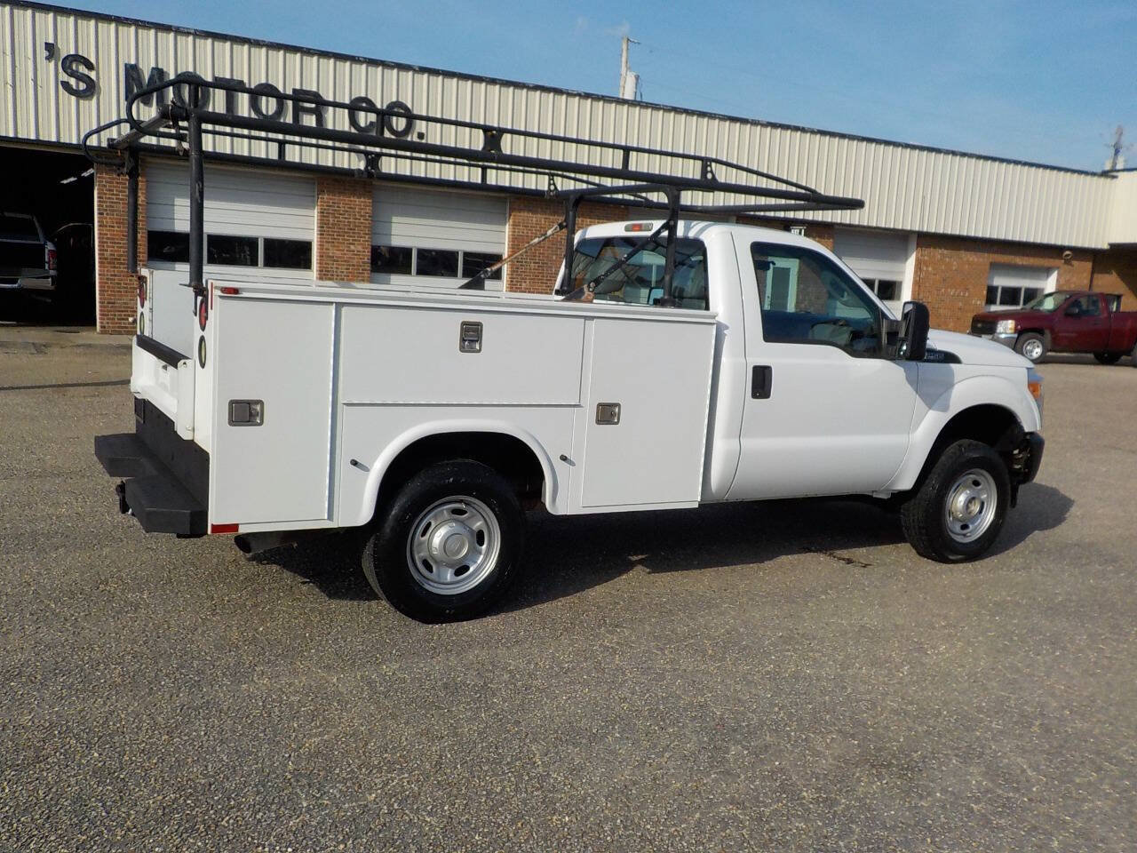 Used 2013 Ford F250 XL AWD/4WD image 6