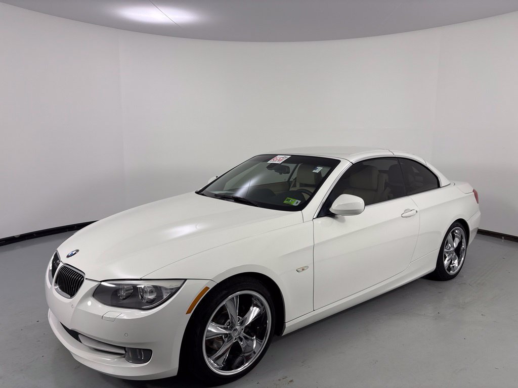 Used 2013 BMW 328i Convertible RWD image 24