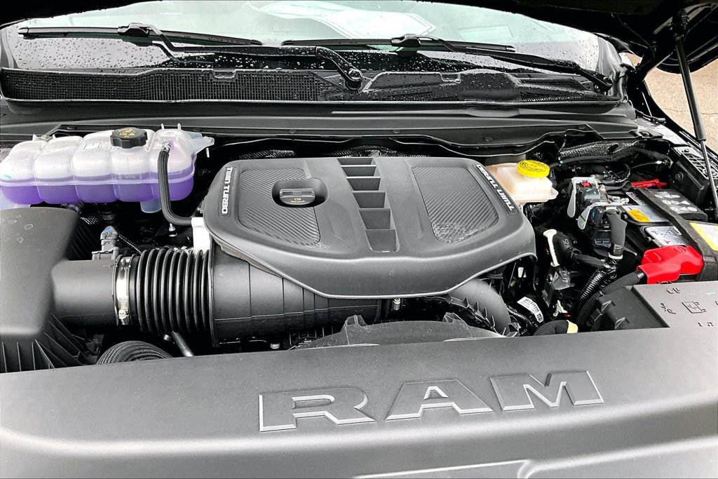 New 2027 RAM 1500 Tungsten AWD/4WD image 11