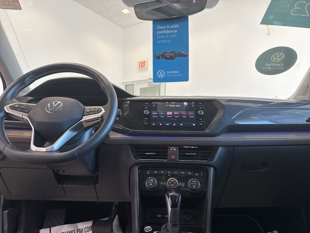 Used 2023 Volkswagen Taos SEL image 14