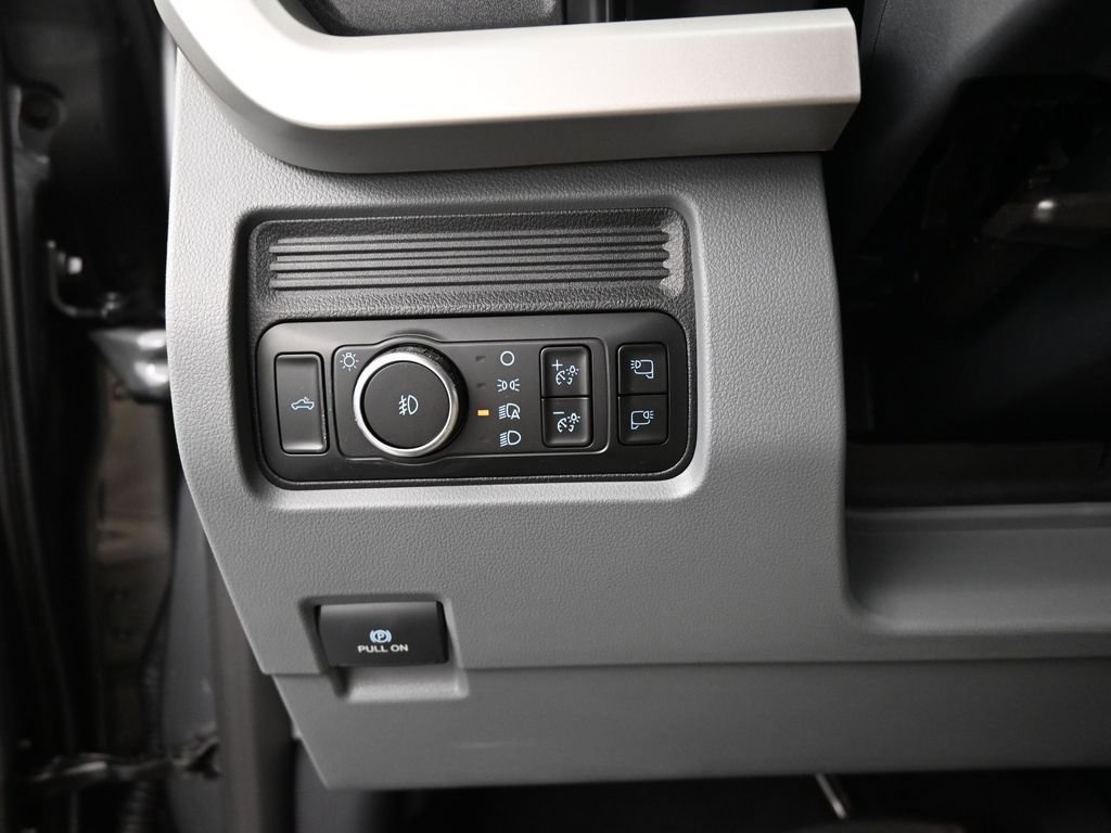 New 2026 Ford F250 XLT image 37