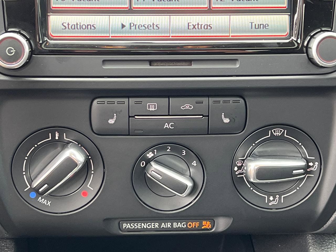 Used 2012 Volkswagen Jetta SE image 22