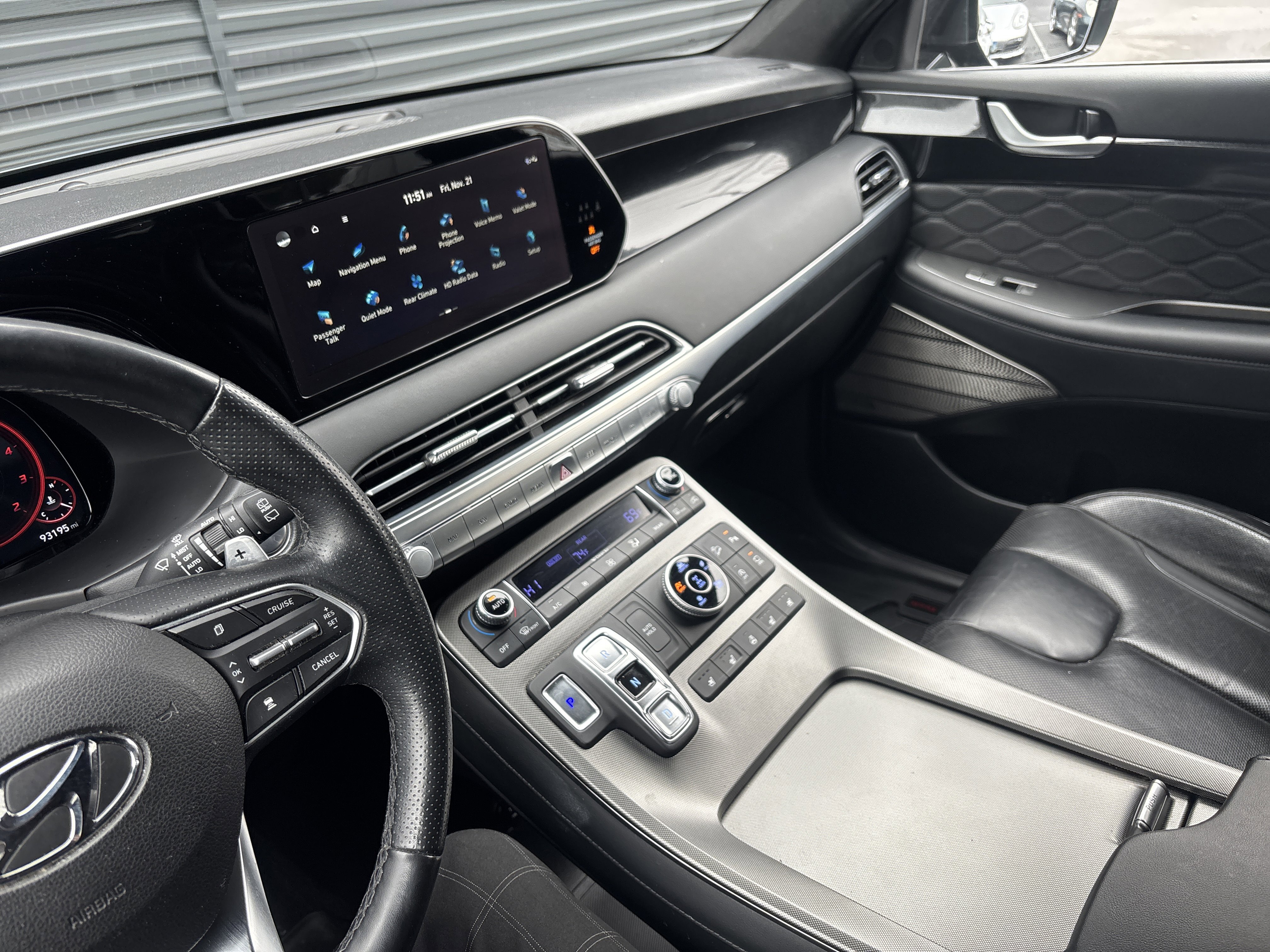 Used 2020 Hyundai Palisade Limited image 15