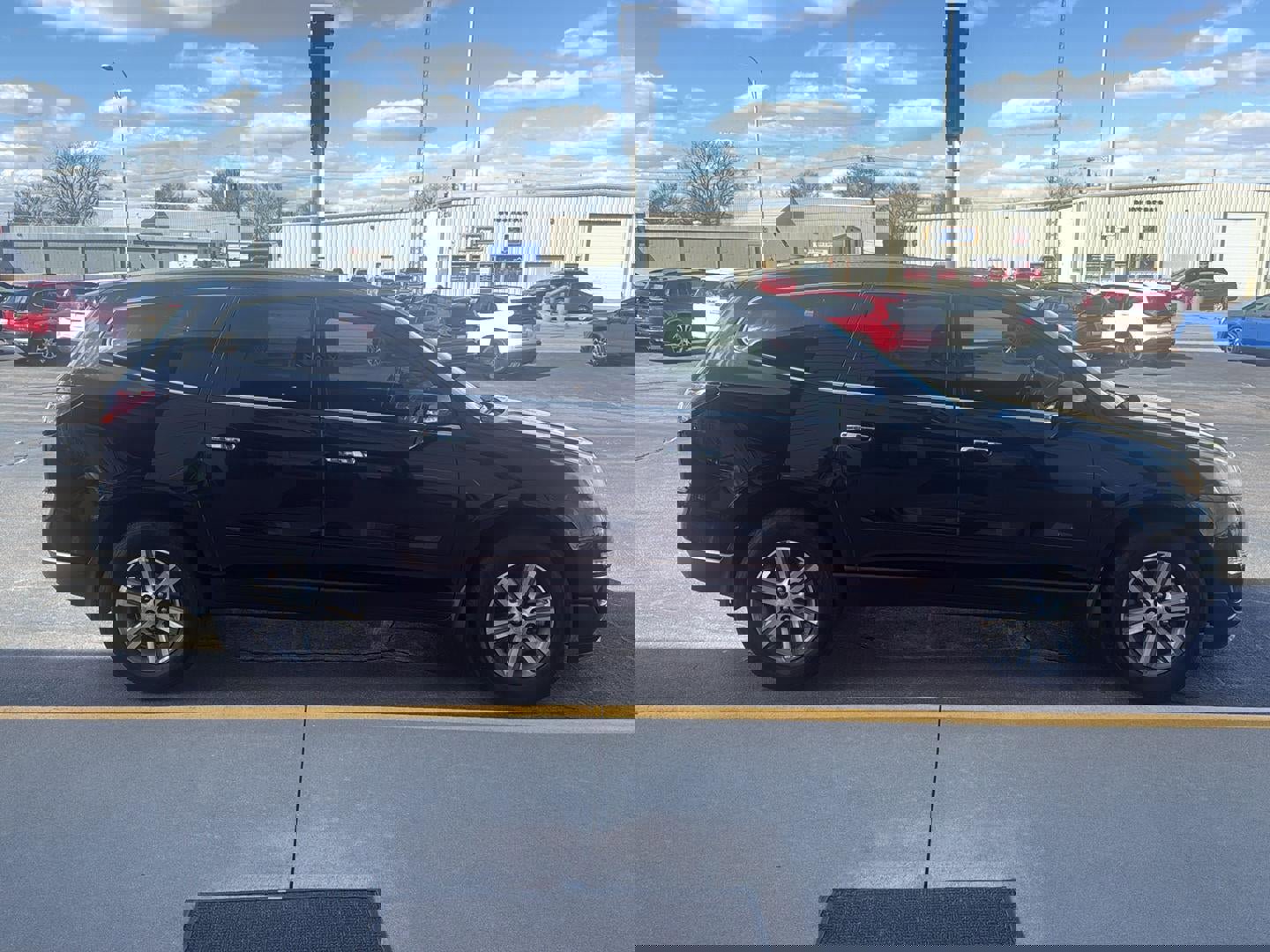 Used 2016 Chevrolet Traverse LT image 6