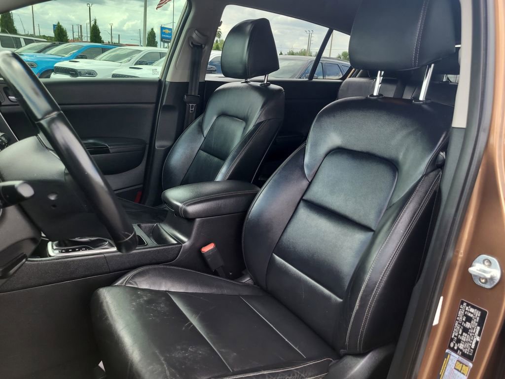 Used 2018 Kia Sportage EX w/ EX Sport Appearance Package image 16