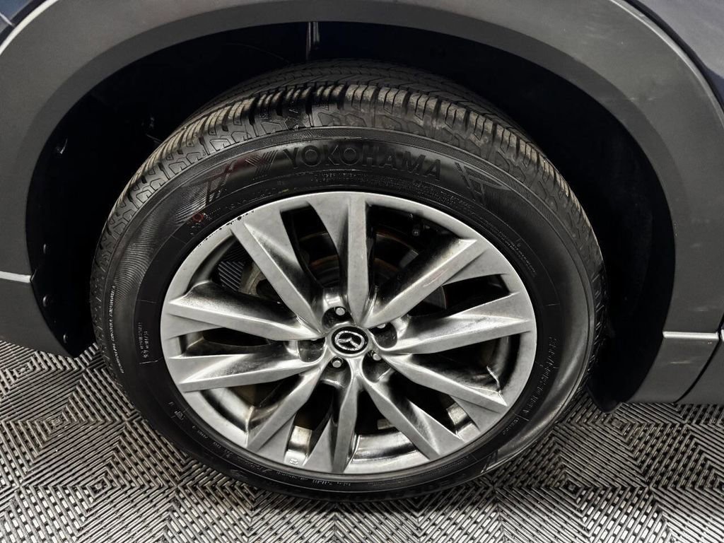 Used 2017 MAZDA CX-9 Grand Touring image 19