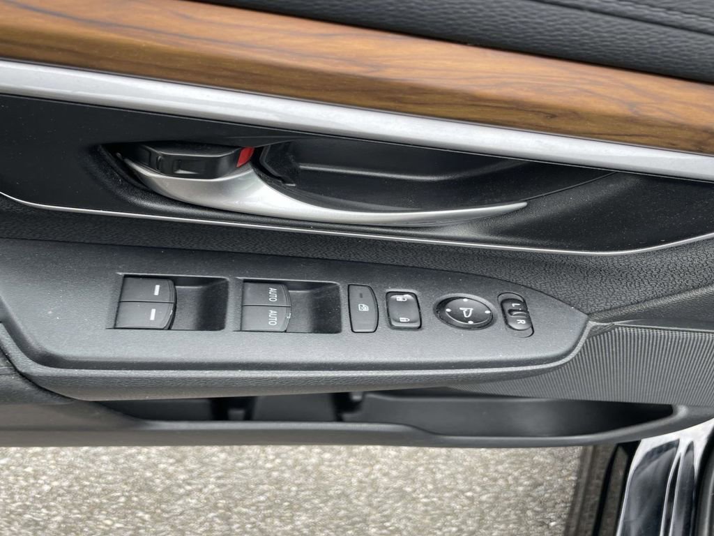 Used 2017 Honda CR-V EX image 19