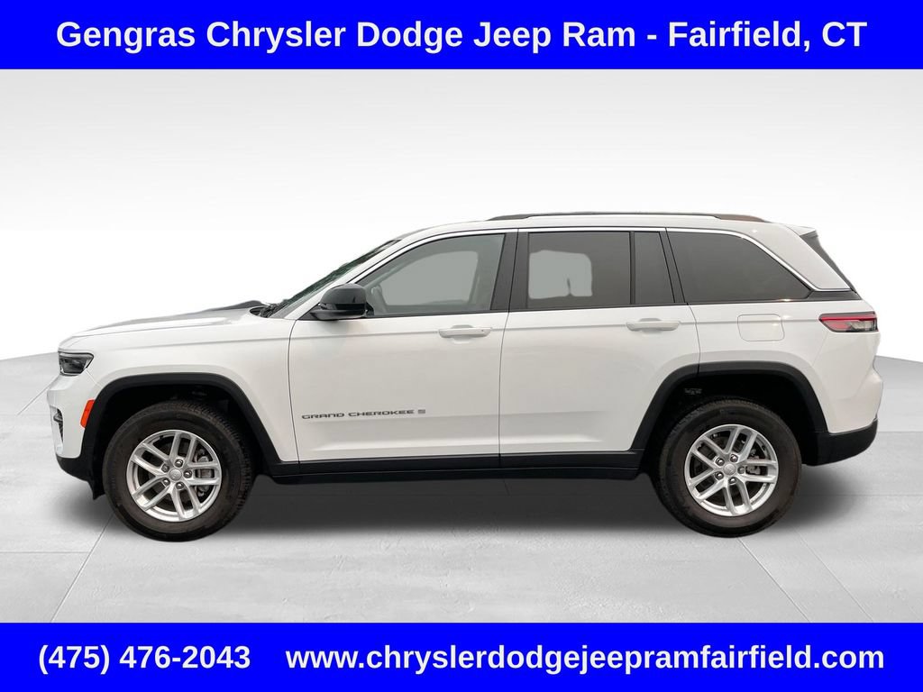 Certified 2023 Jeep Grand Cherokee Laredo X AWD/4WD image 4