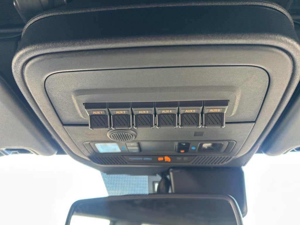 Used 2023 Ford Bronco Wildtrak image 25