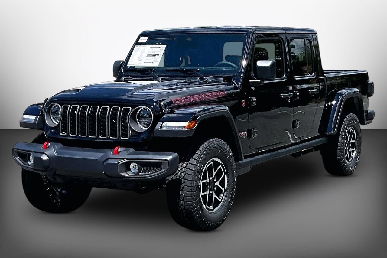 New 2026 Jeep Gladiator Rubicon w/ Steel Power Dome Hood Package AWD/4WD image 4