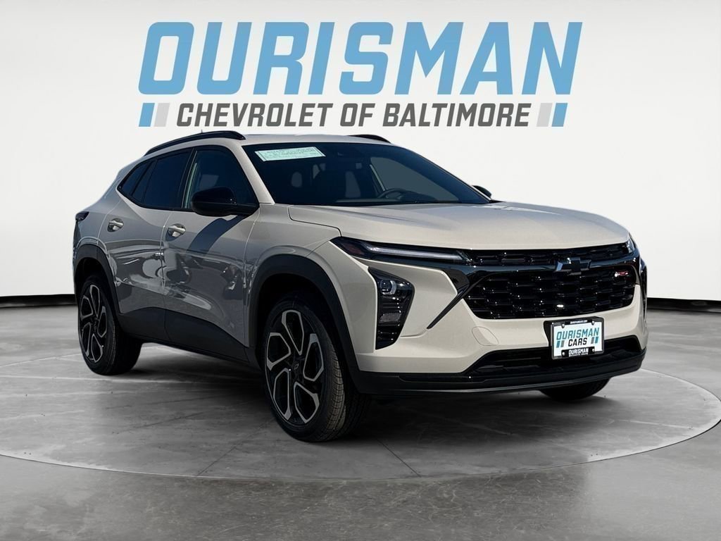 New 2026 Chevrolet Trax RS w/ Sunroof Package FWD image 1