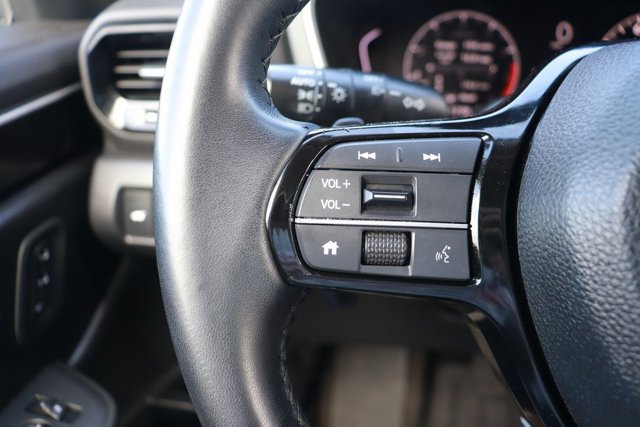 Certified 2024 Honda Pilot Touring image 27