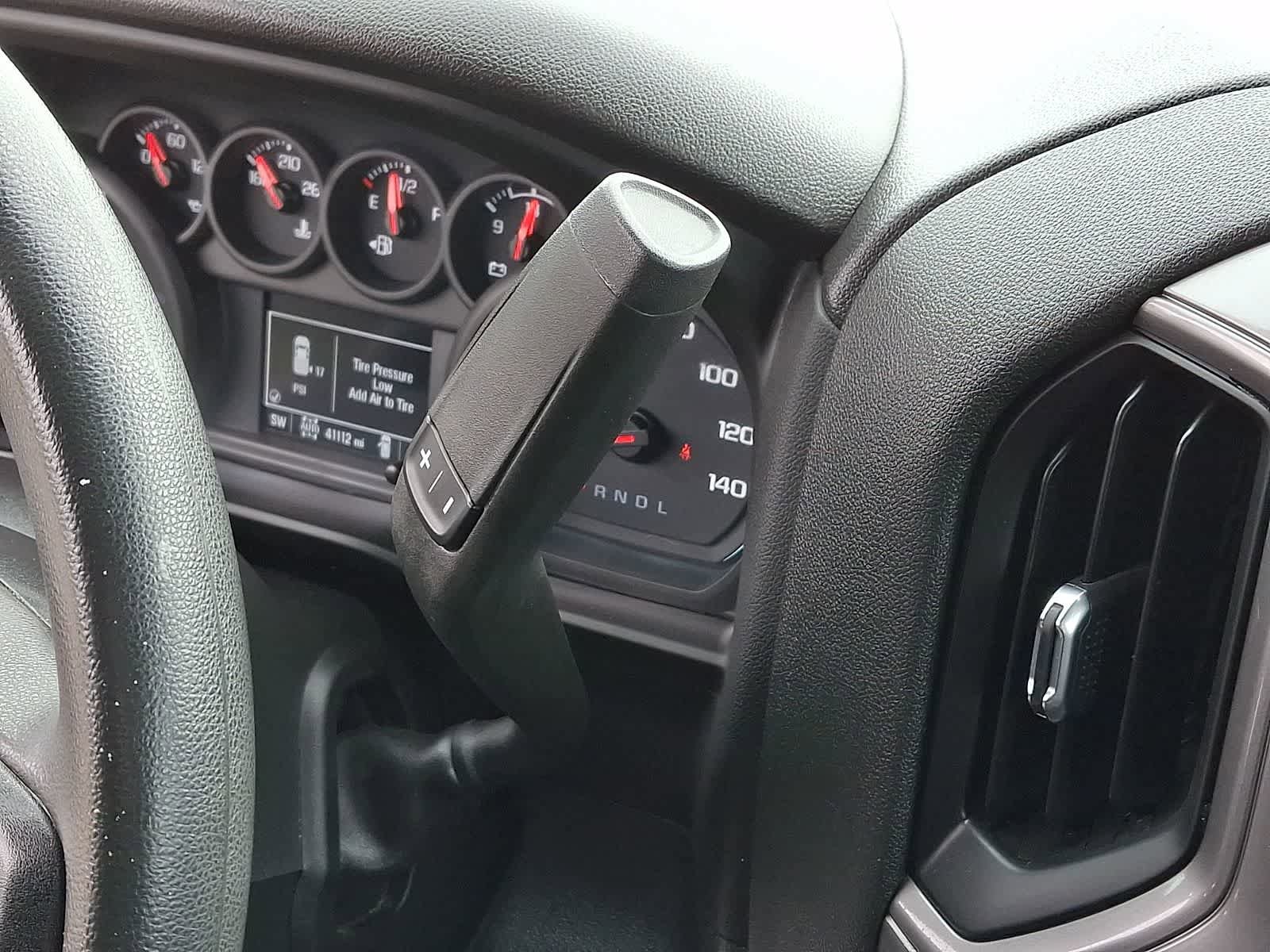 Used 2023 Chevrolet Silverado 1500 Custom AWD/4WD image 16