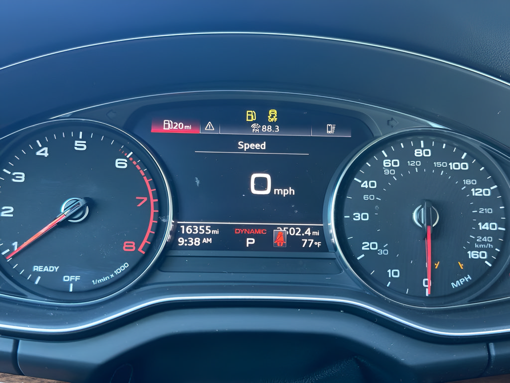 Used 2023 Audi Q5 2.0T Premium w/ Convenience Package AWD/4WD image 20