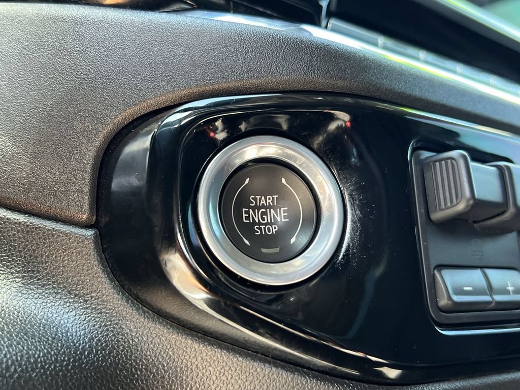 Used 2024 Chevrolet Silverado 2500 LT AWD/4WD image 20