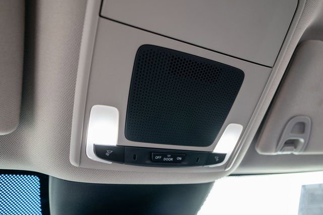 Used 2025 Honda Pilot EX-L image 22