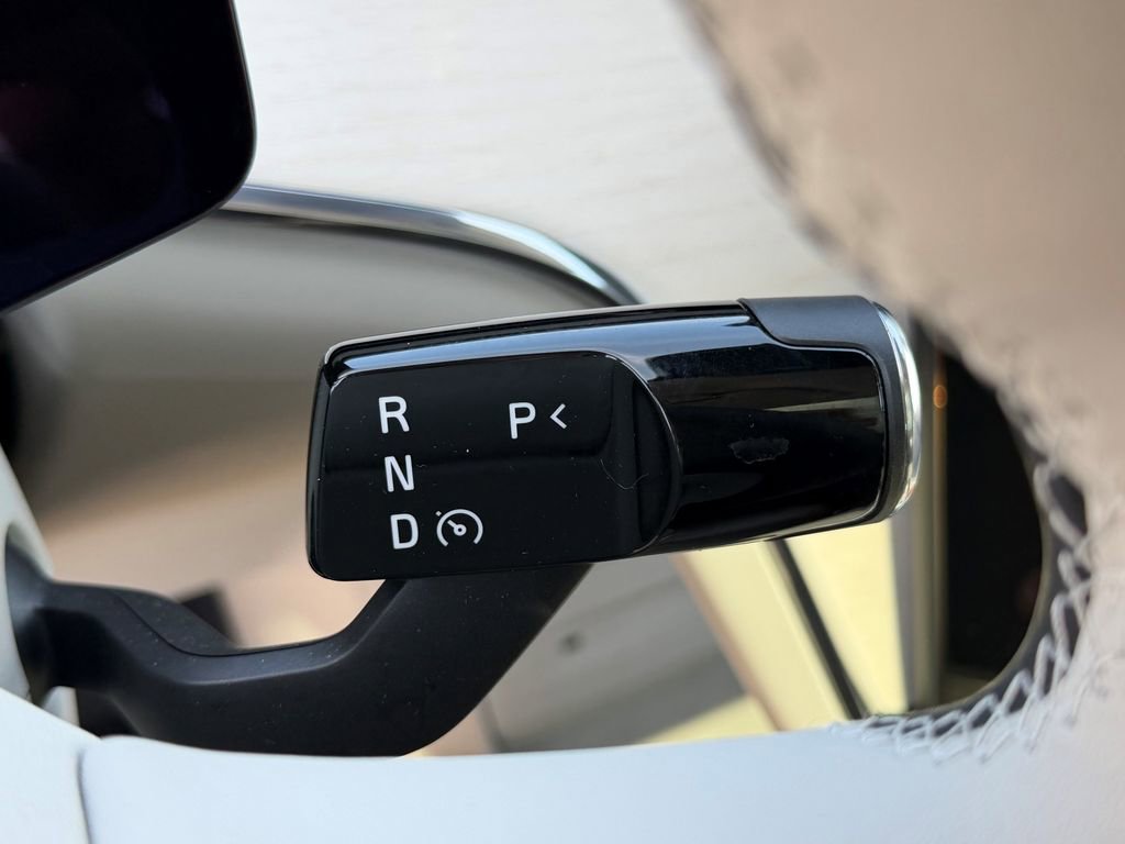 Used 2025 Volvo EX90 Ultra AWD/4WD image 36
