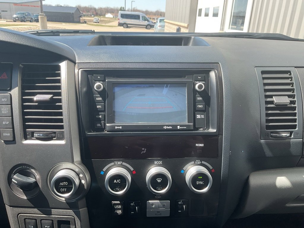 Used 2017 Toyota Sequoia Limited image 18