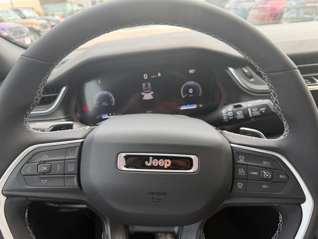 New 2026 Jeep Grand Cherokee Laredo X RWD image 20