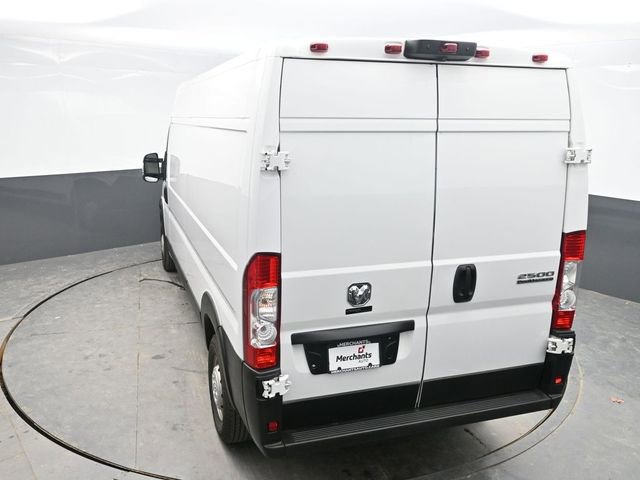 Used 2023 RAM ProMaster 2500 image 27