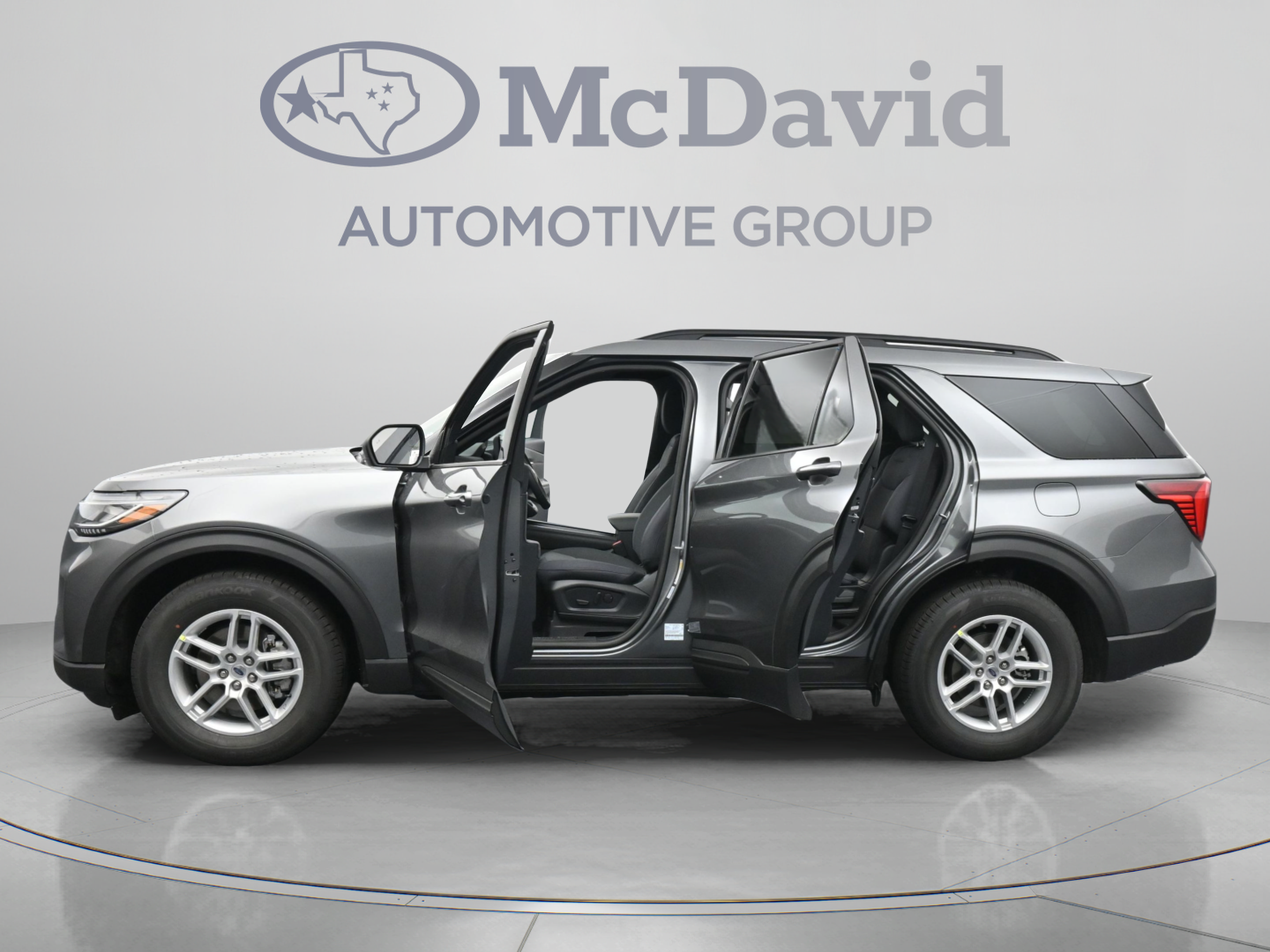 New 2027 Ford Explorer Active RWD image 27