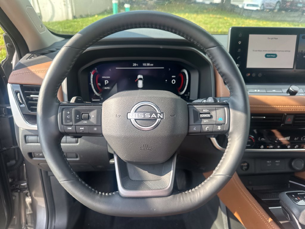 Certified 2025 Nissan Rogue Platinum AWD/4WD image 43