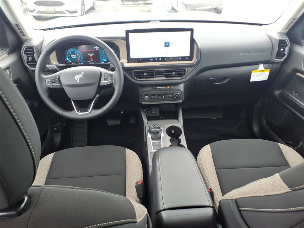 Used 2025 Ford Bronco Sport Big Bend w/ Convenience Package image 11