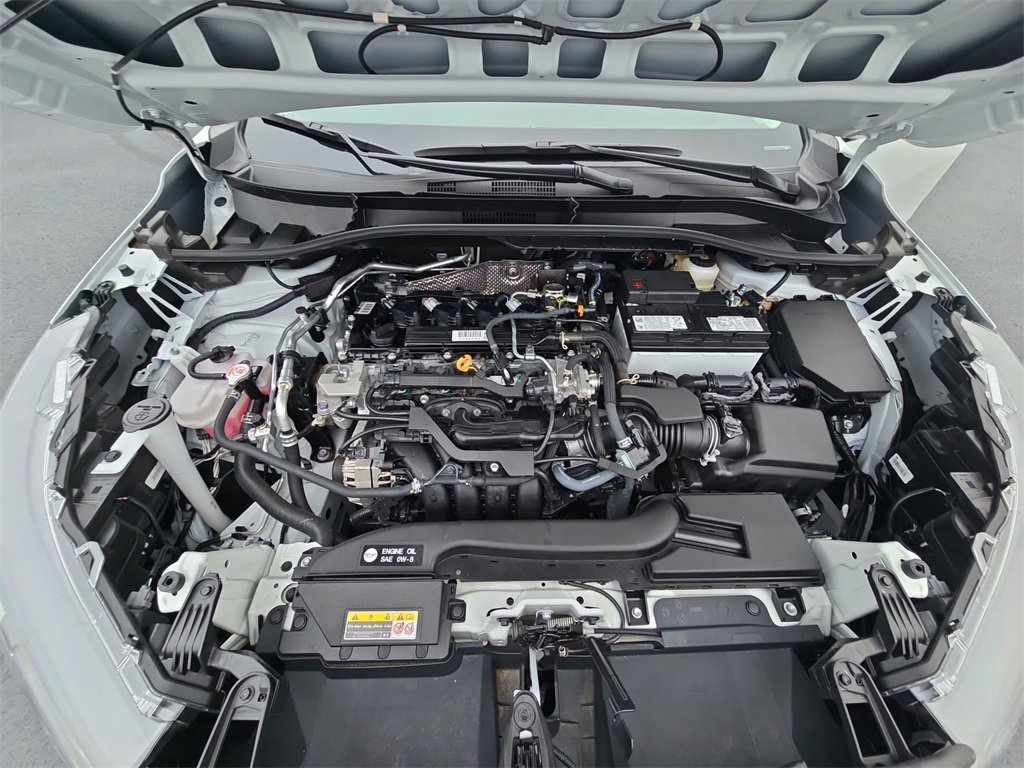 Used 2025 Toyota Corolla Cross L image 30