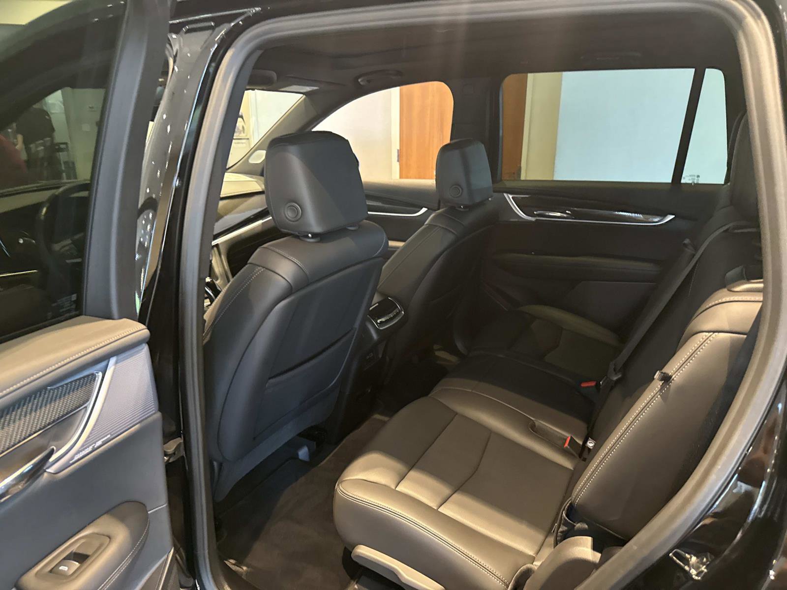 New 2025 Cadillac XT6 Sport image 14