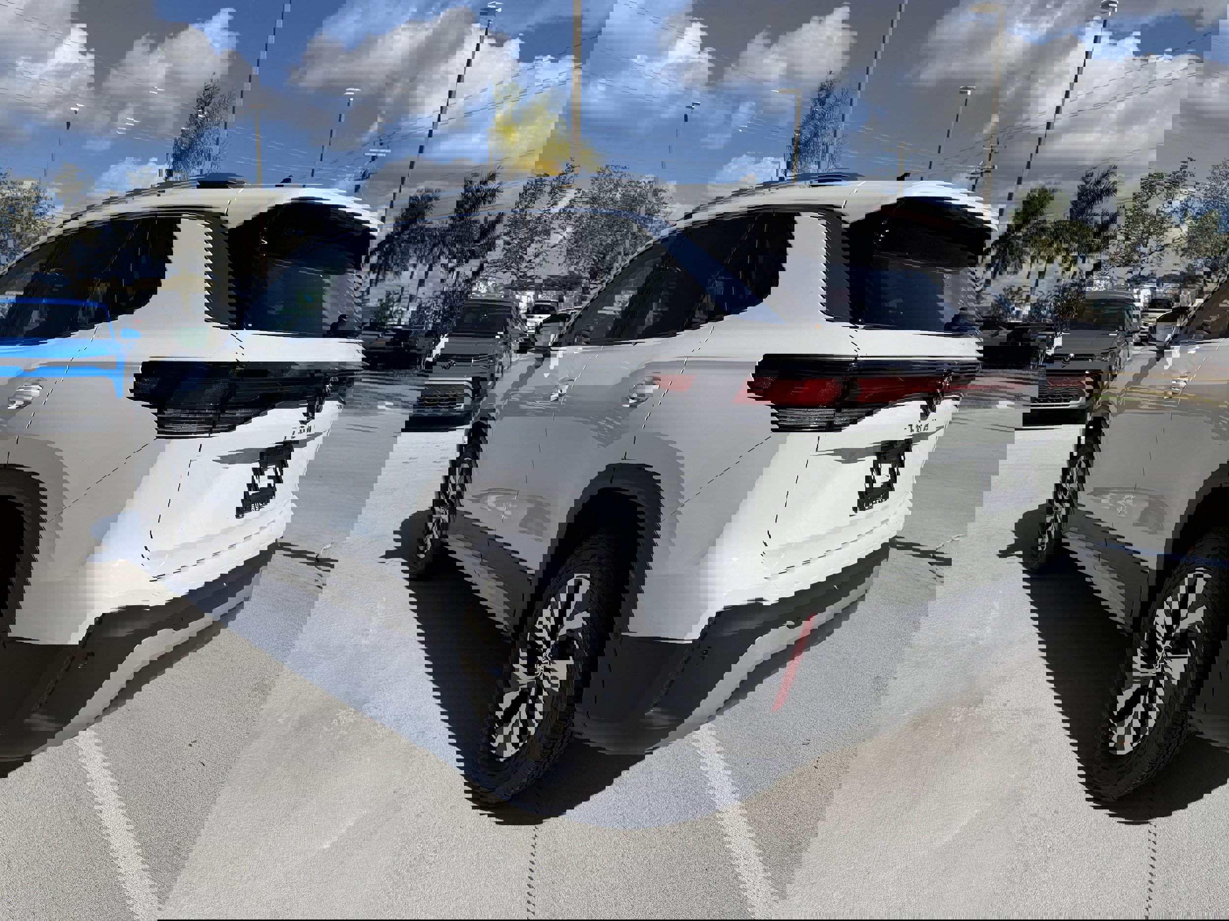 New 2025 Volkswagen Tiguan S image 4