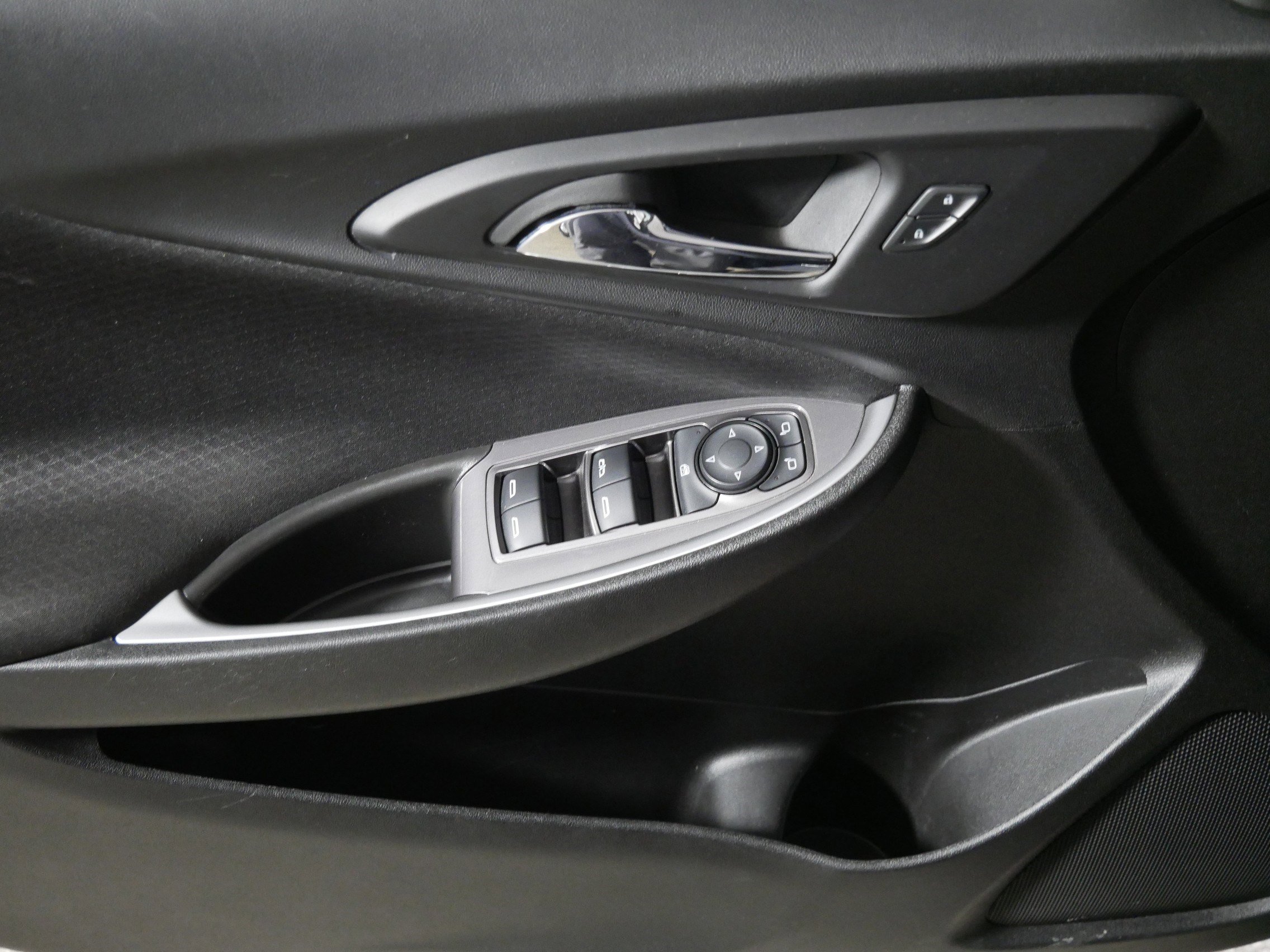 Used 2023 Chevrolet Malibu LT image 19