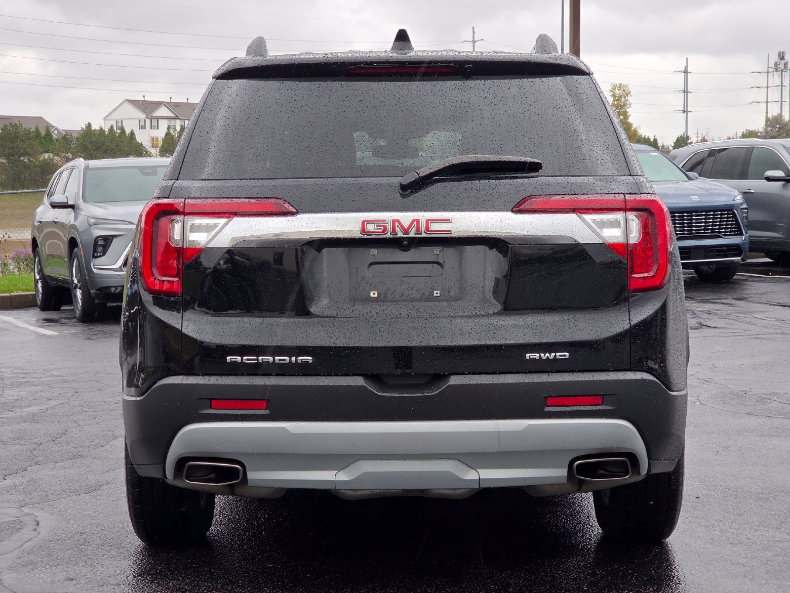 Used 2023 GMC Acadia SLT w/ Technology Package AWD/4WD image 18