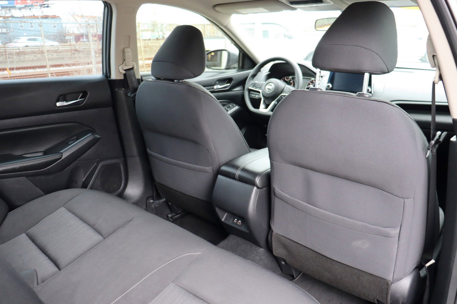 Used 2019 Nissan Altima 2.5 S FWD image 18