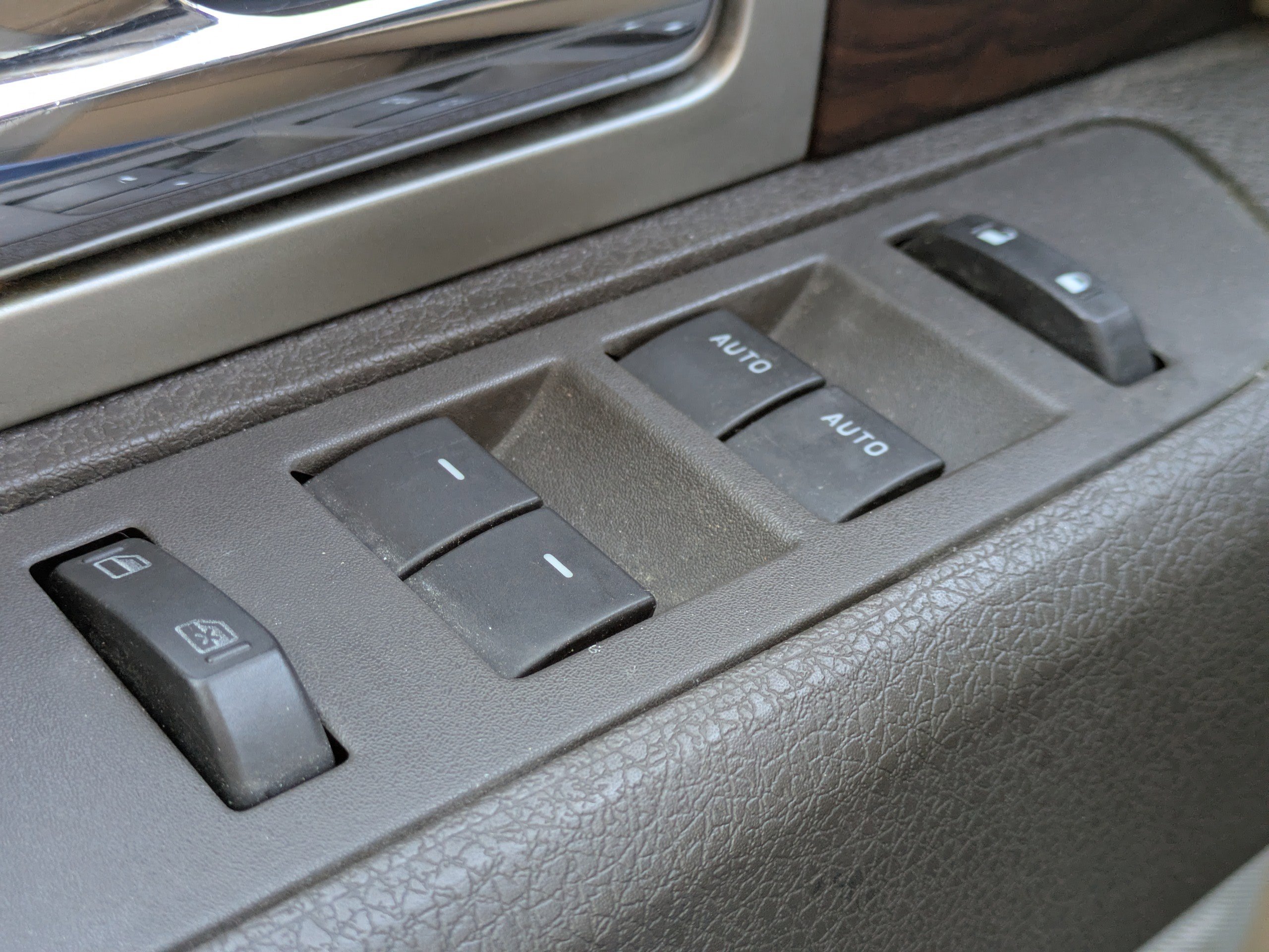 Used 2012 Ford F150 Lariat w/ Lariat Plus Pkg image 24