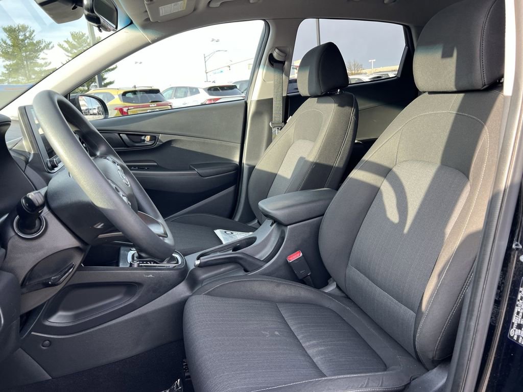 Used 2023 Hyundai Kona SEL image 13