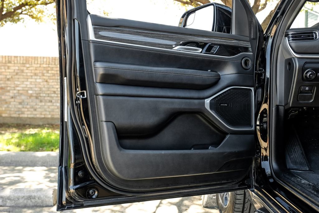 Used 2022 Jeep Wagoneer Series III image 54